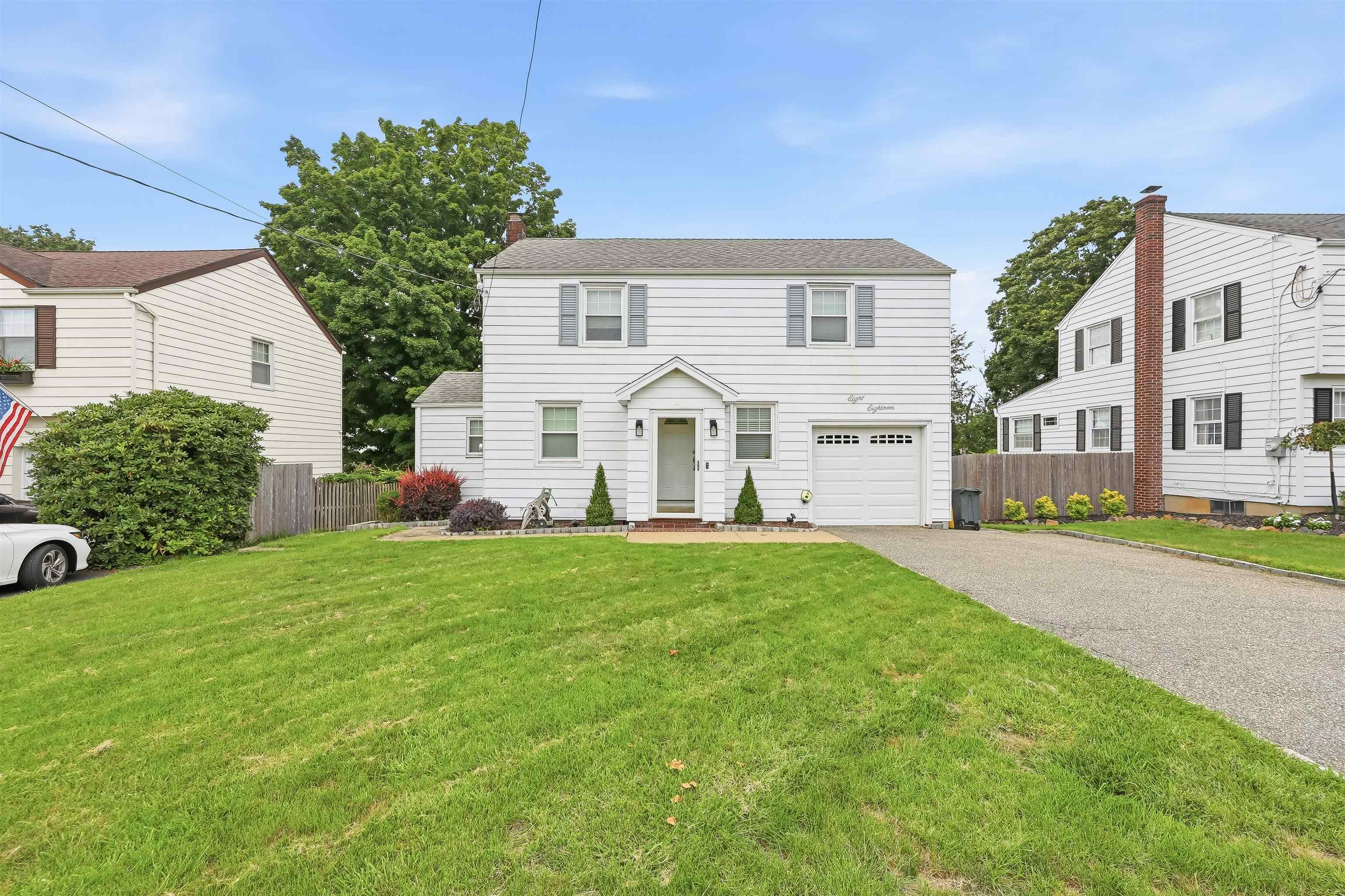 818 RIDGE RD