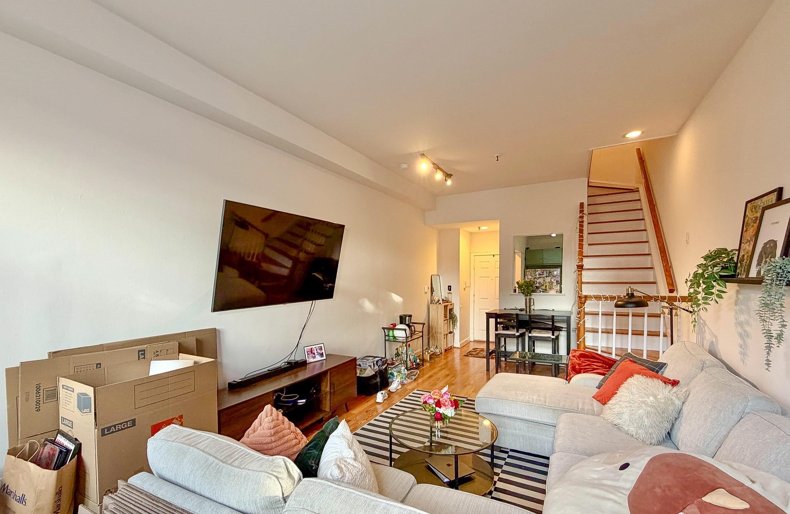 230 MONROE ST Unit: 2RS