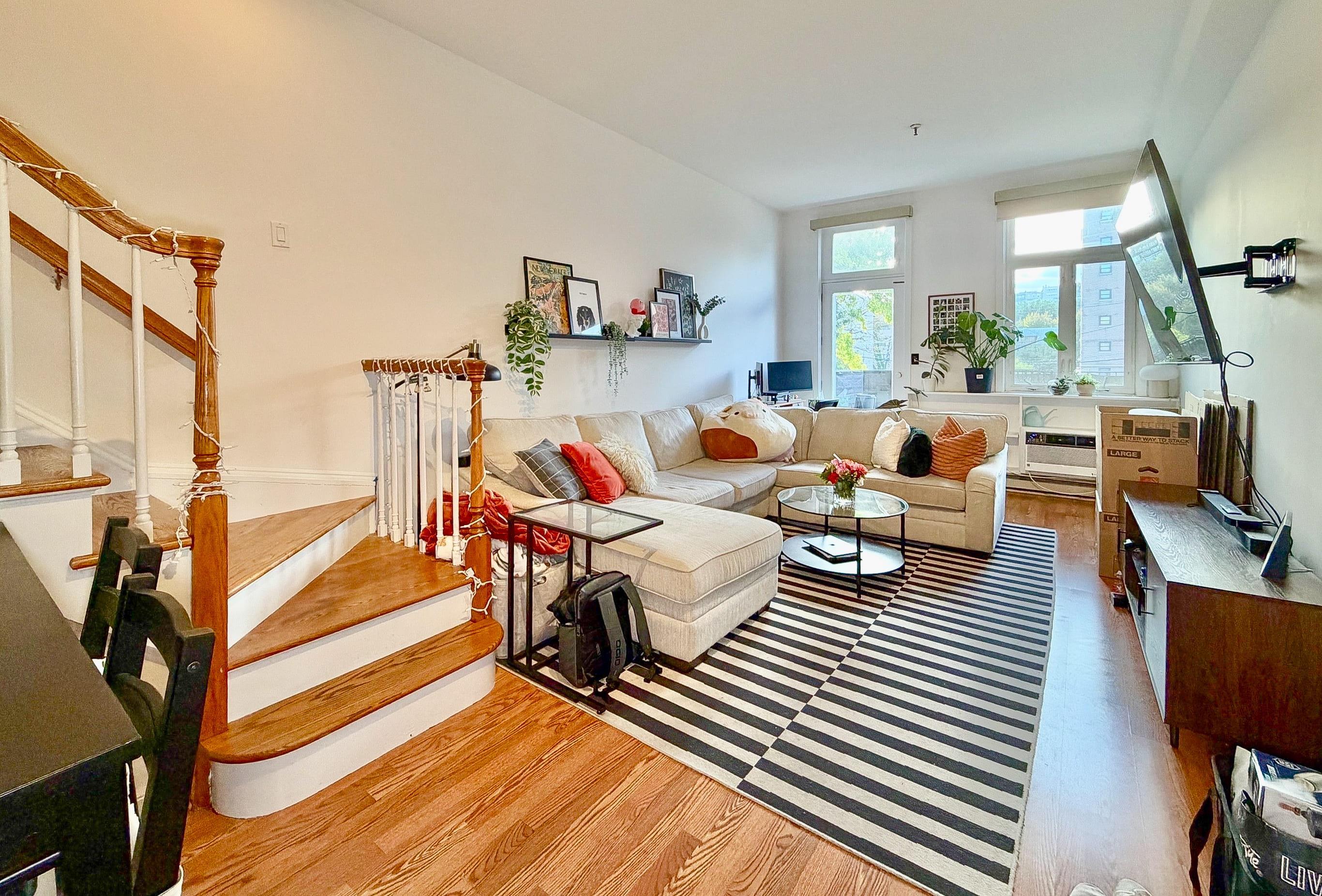 230 MONROE ST Unit: 2RS