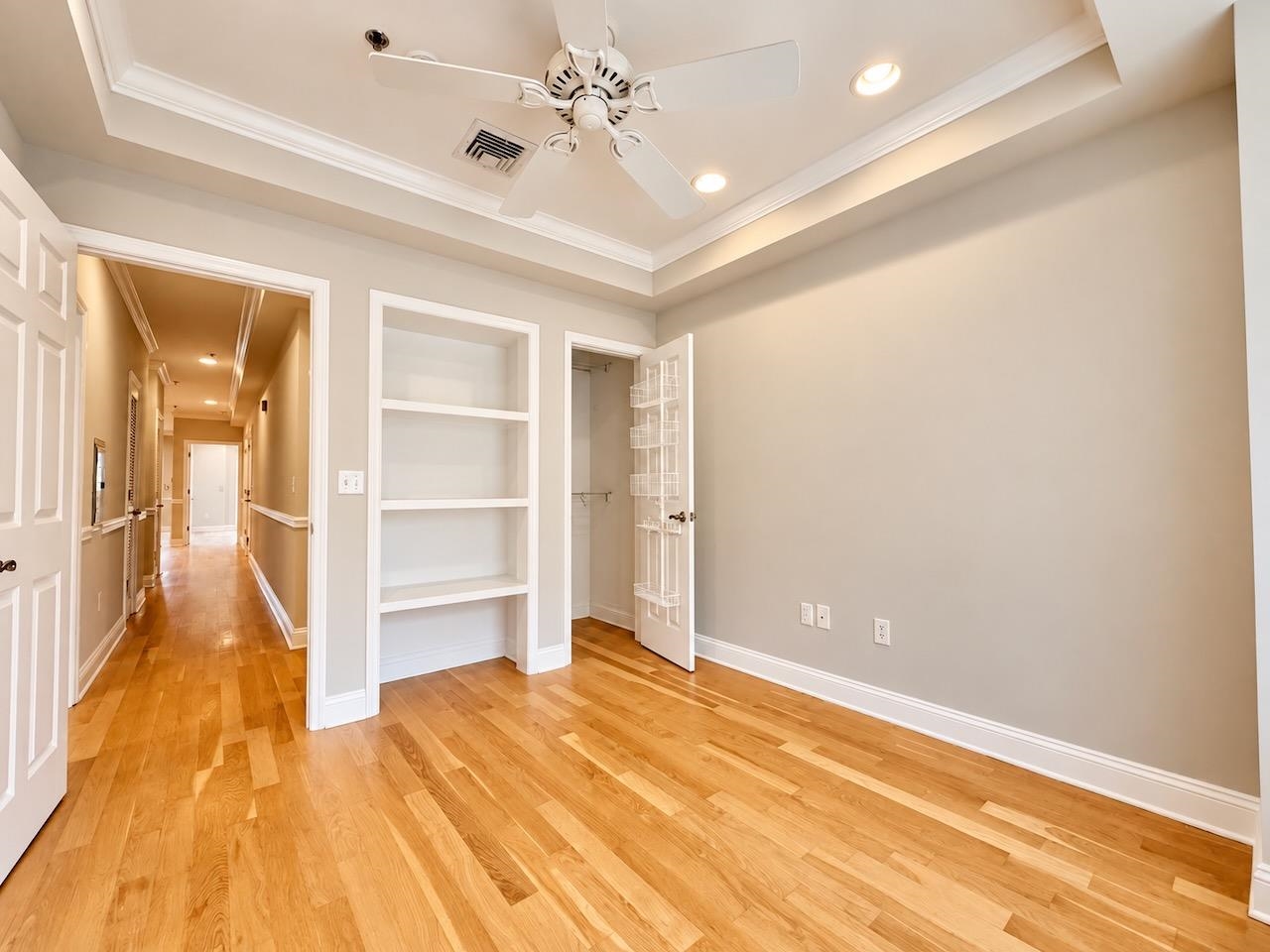 514 ADAMS ST Unit: 4