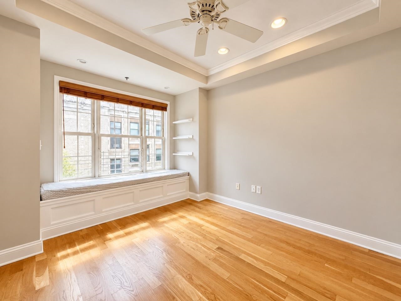 514 ADAMS ST Unit: 4