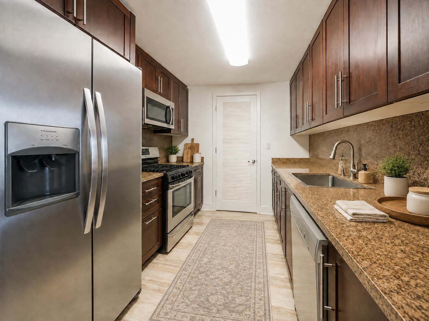 253 WASHINGTON ST Unit: 602