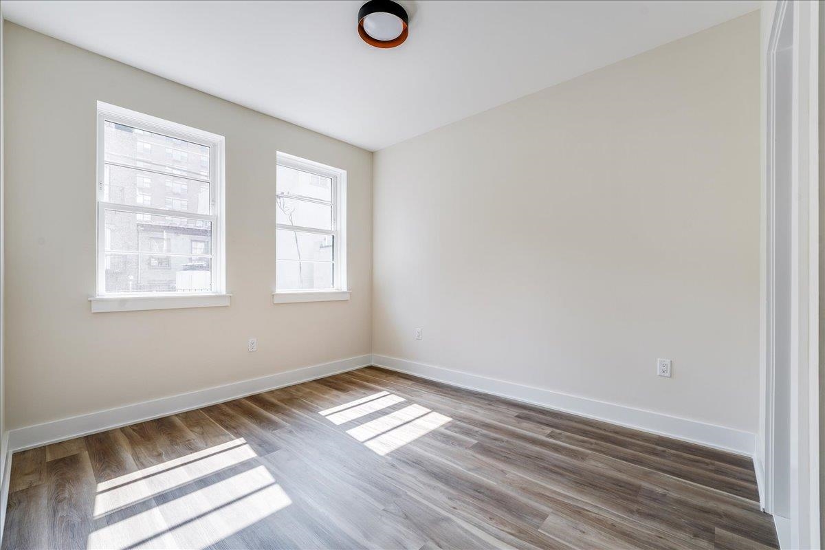 237 WASHINGTON ST Unit: 205