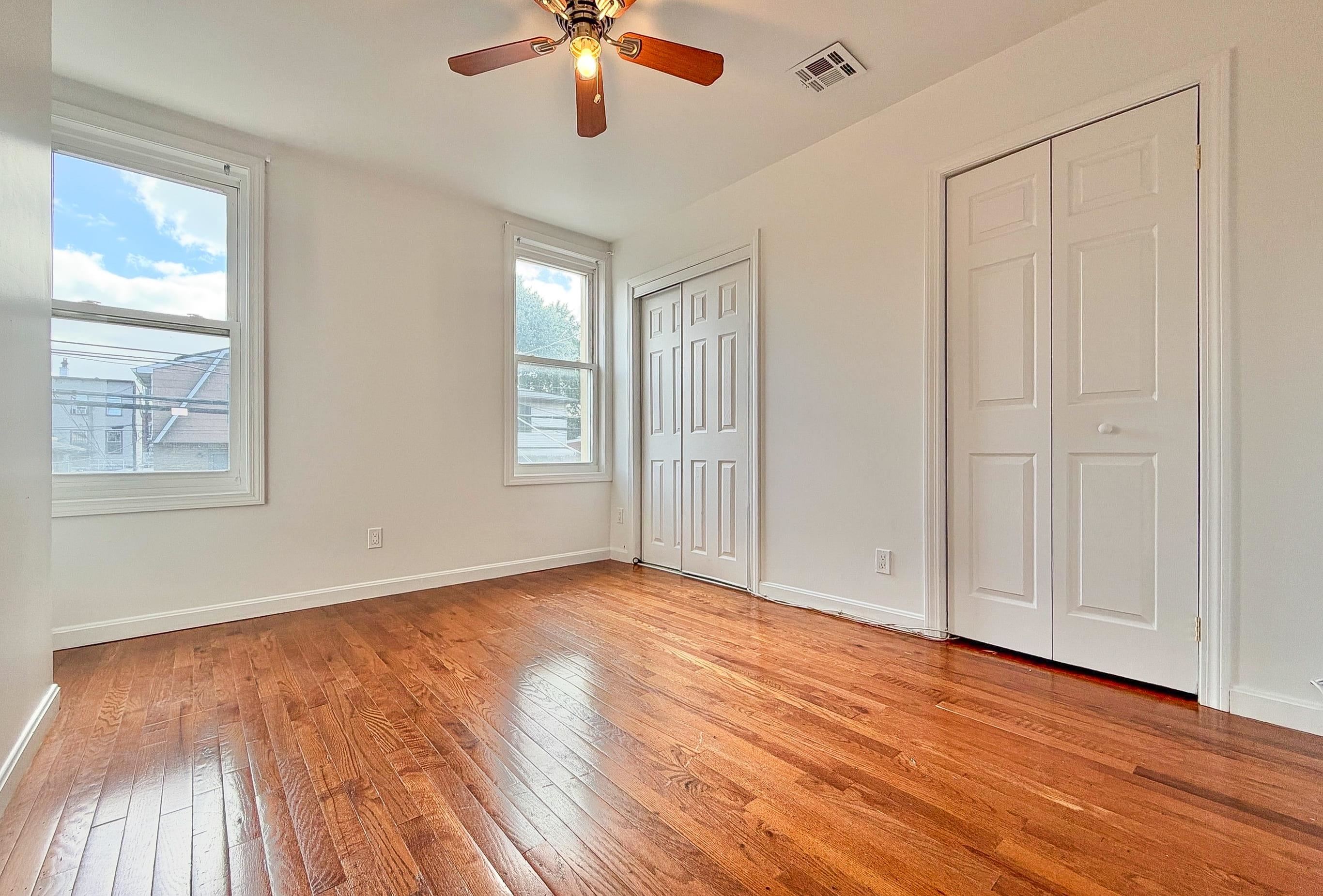 195 WEBSTER AVE Unit: 2