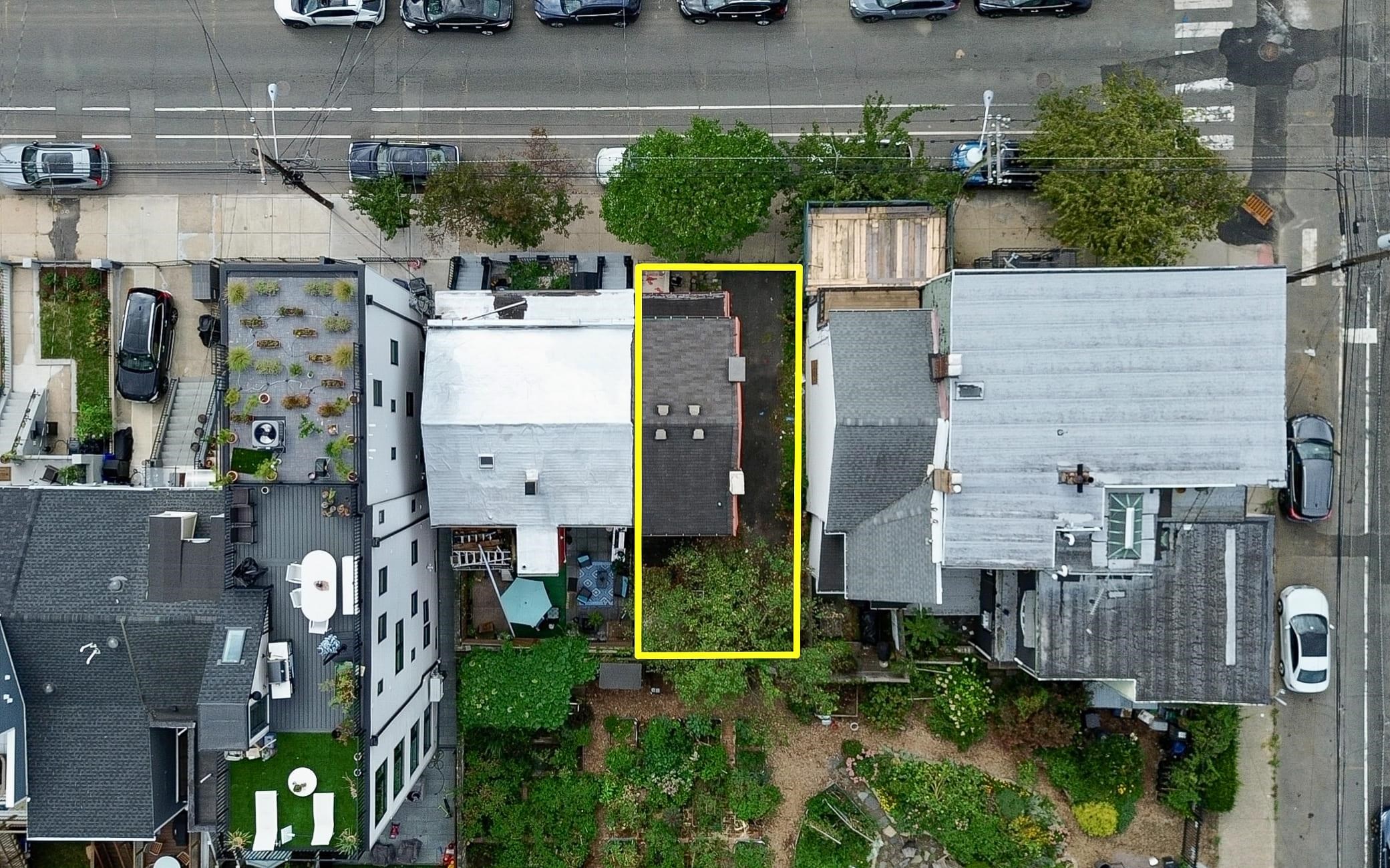 364.5 5TH ST