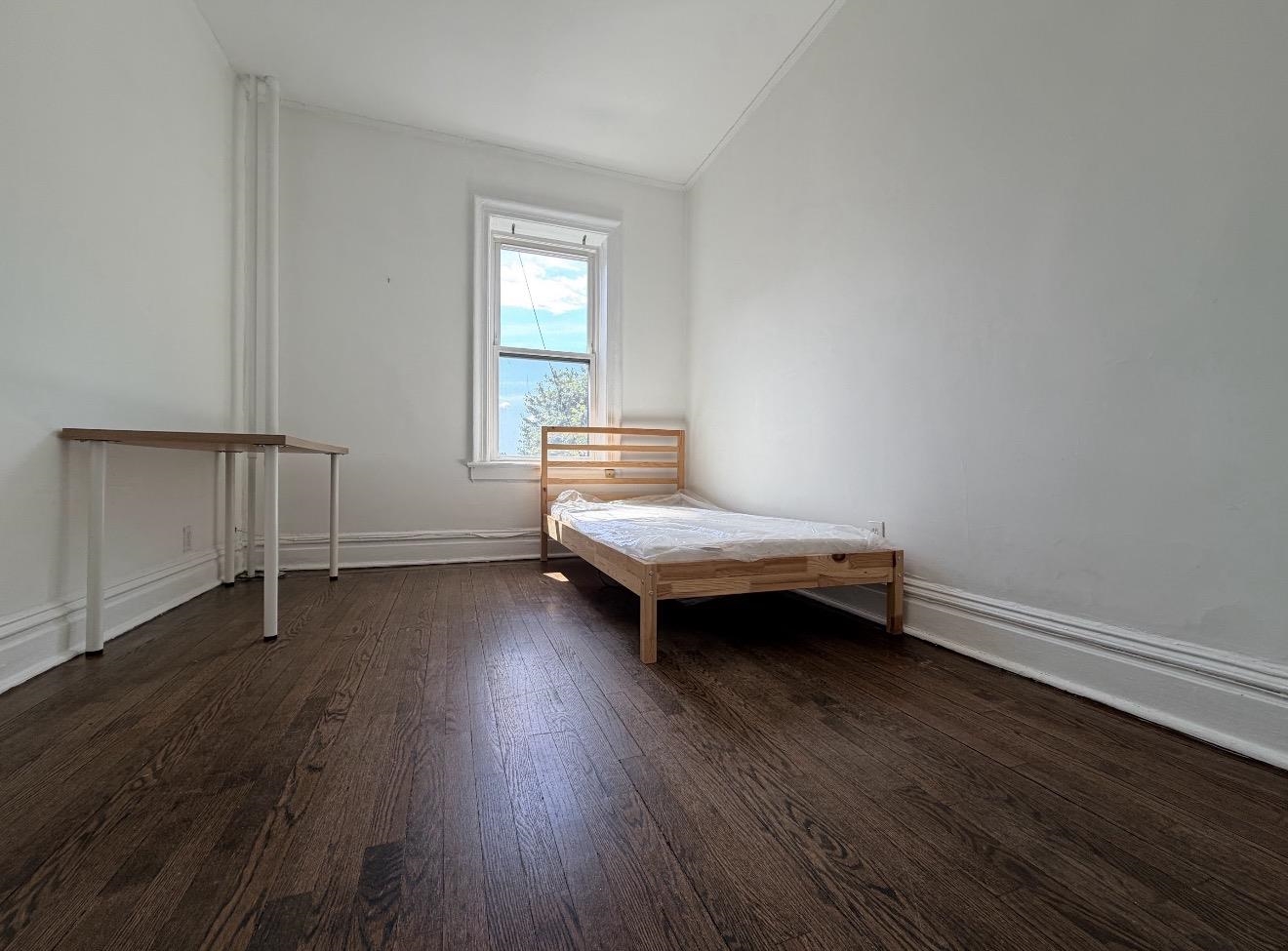 7612 PARK AVE Unit: B7
