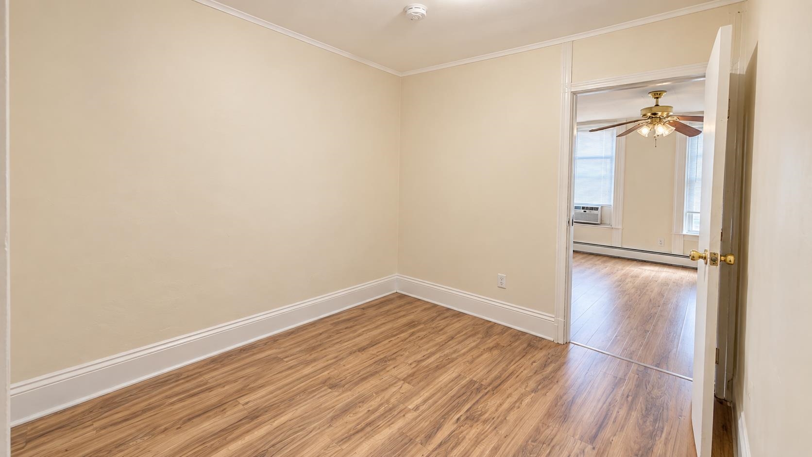 90 JORDAN AVE Unit: 8