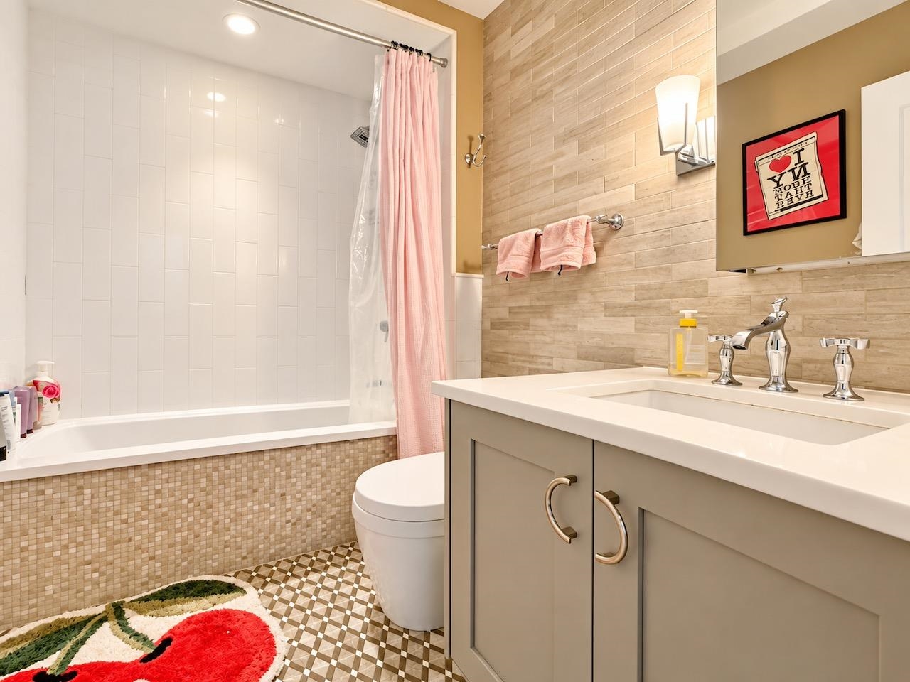 604 ADAMS ST Unit: 6