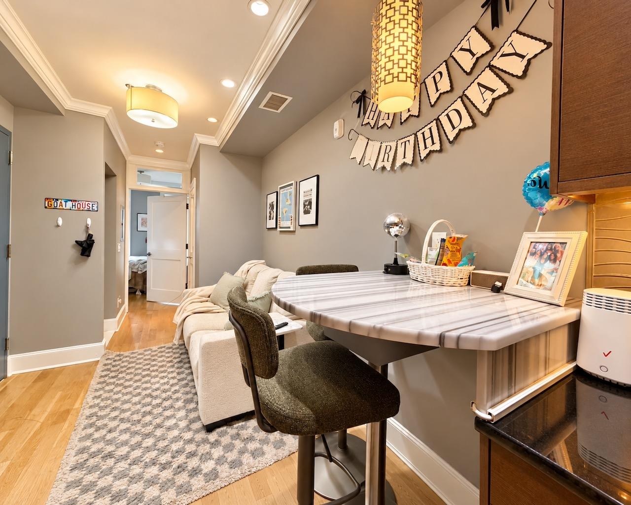 604 ADAMS ST Unit: 6