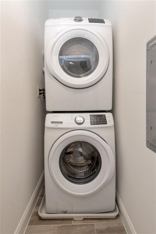 54 GRAHAM ST Unit: 3D
