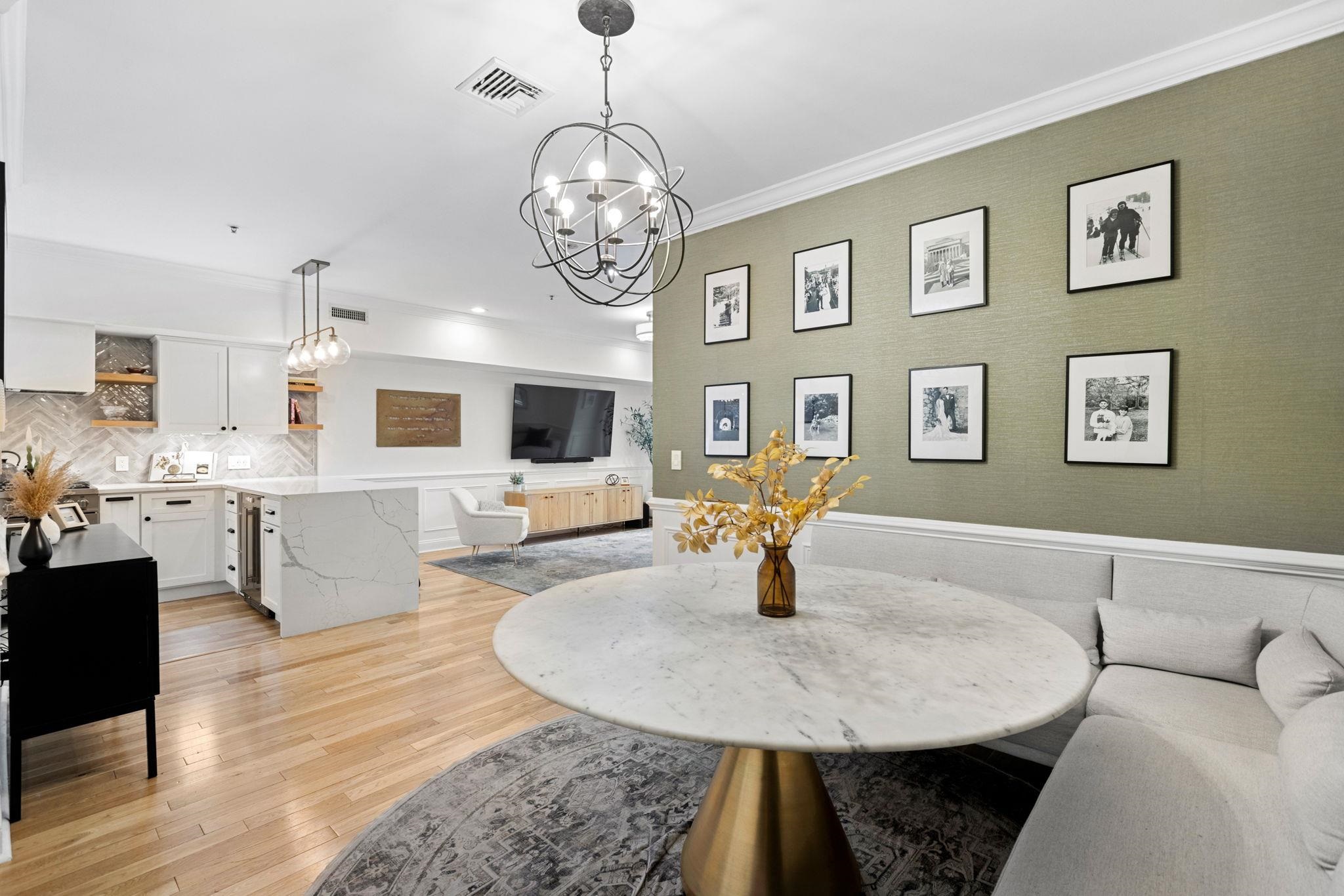 415 MADISON ST Unit: 2