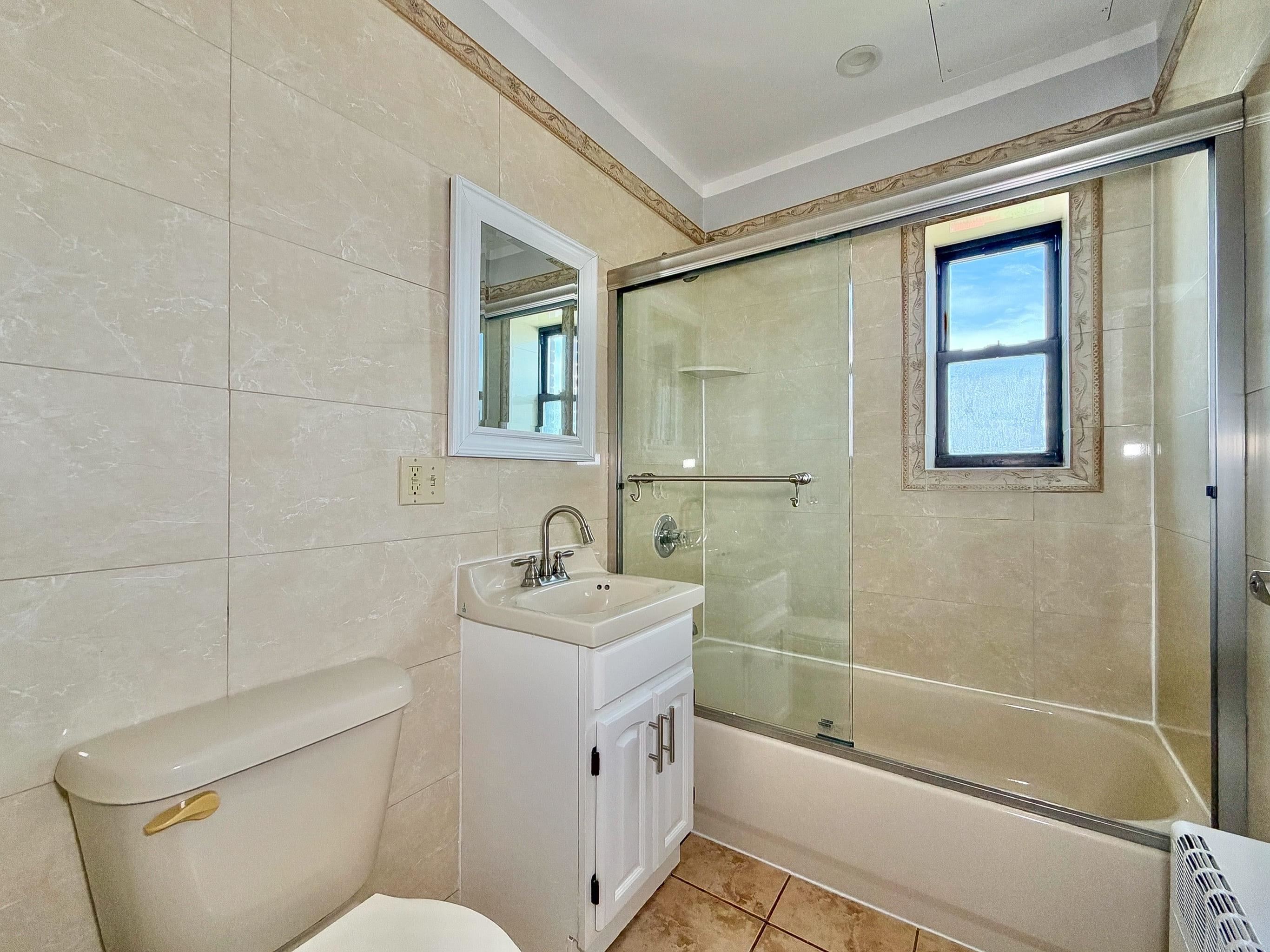 1817 JOHN F KENNEDY BLVD Unit: 5E