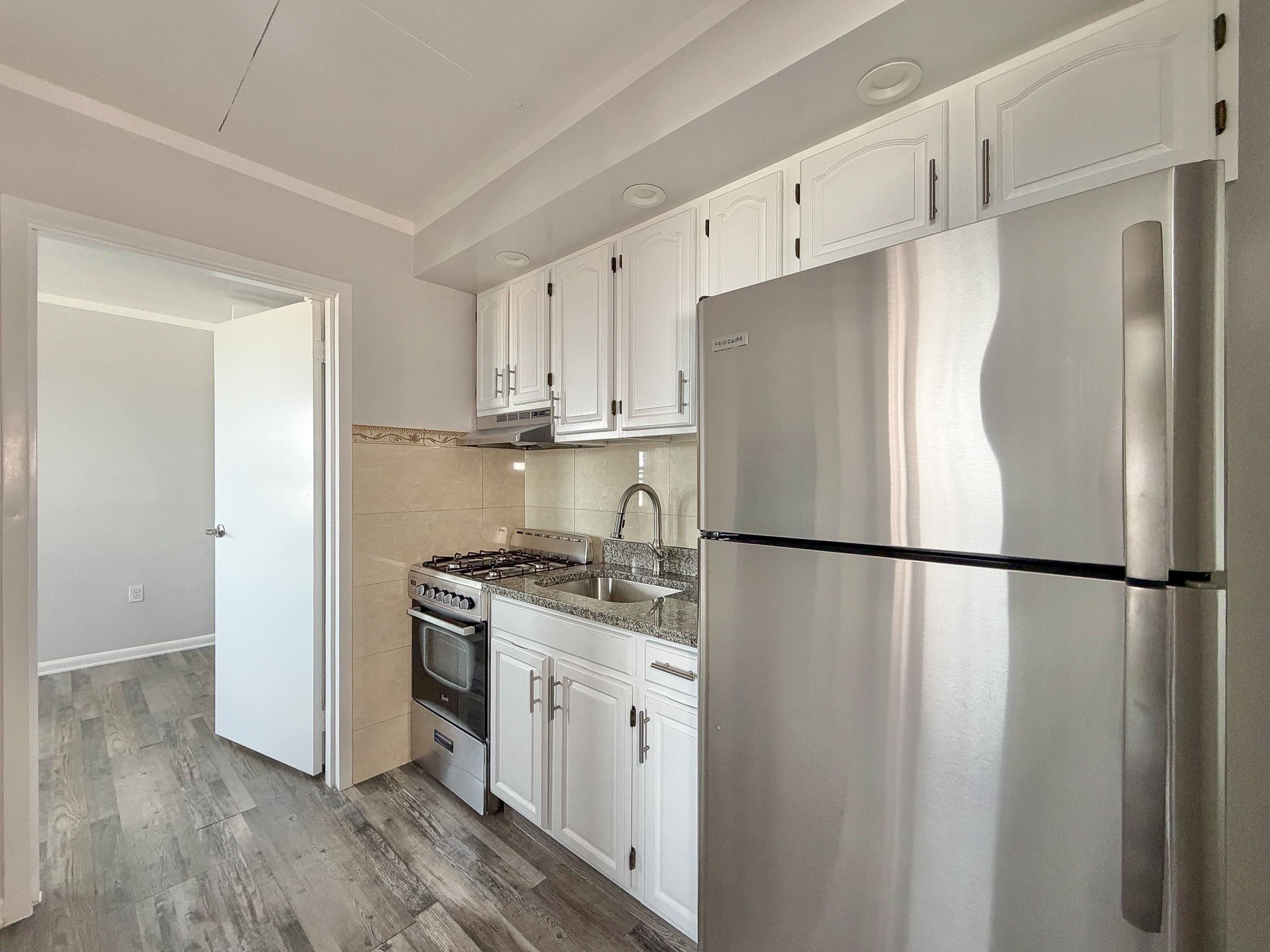 1817 JOHN F KENNEDY BLVD Unit: 5E