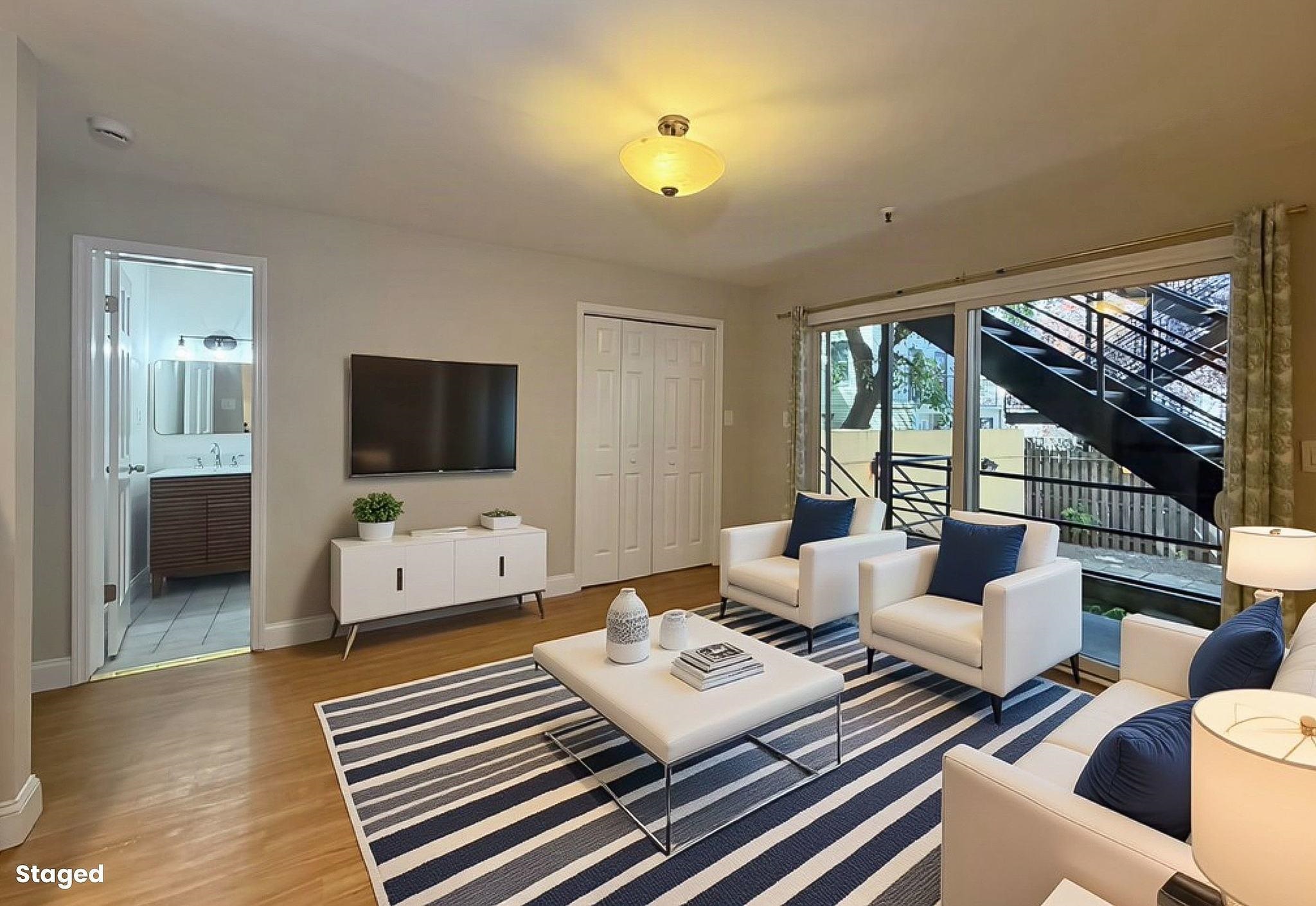130 MADISON ST Unit: 1B