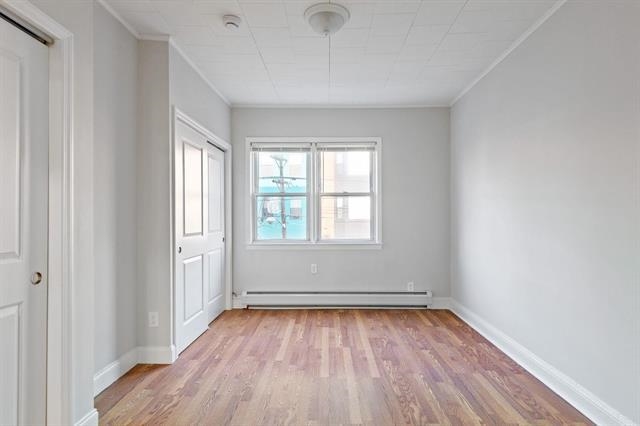 404 MADISON ST Unit: 2R
