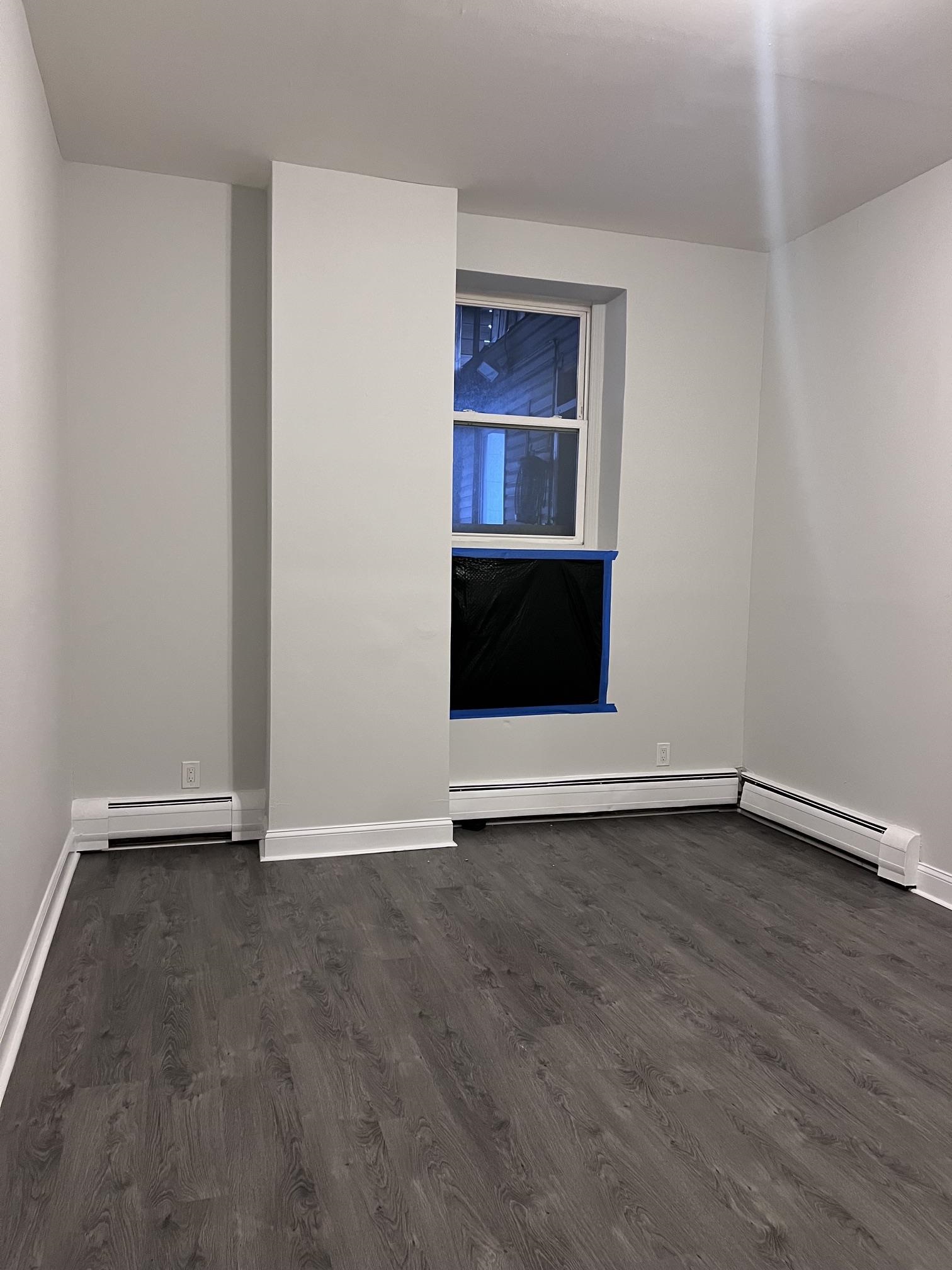 872 BERGEN AVE Unit: 4