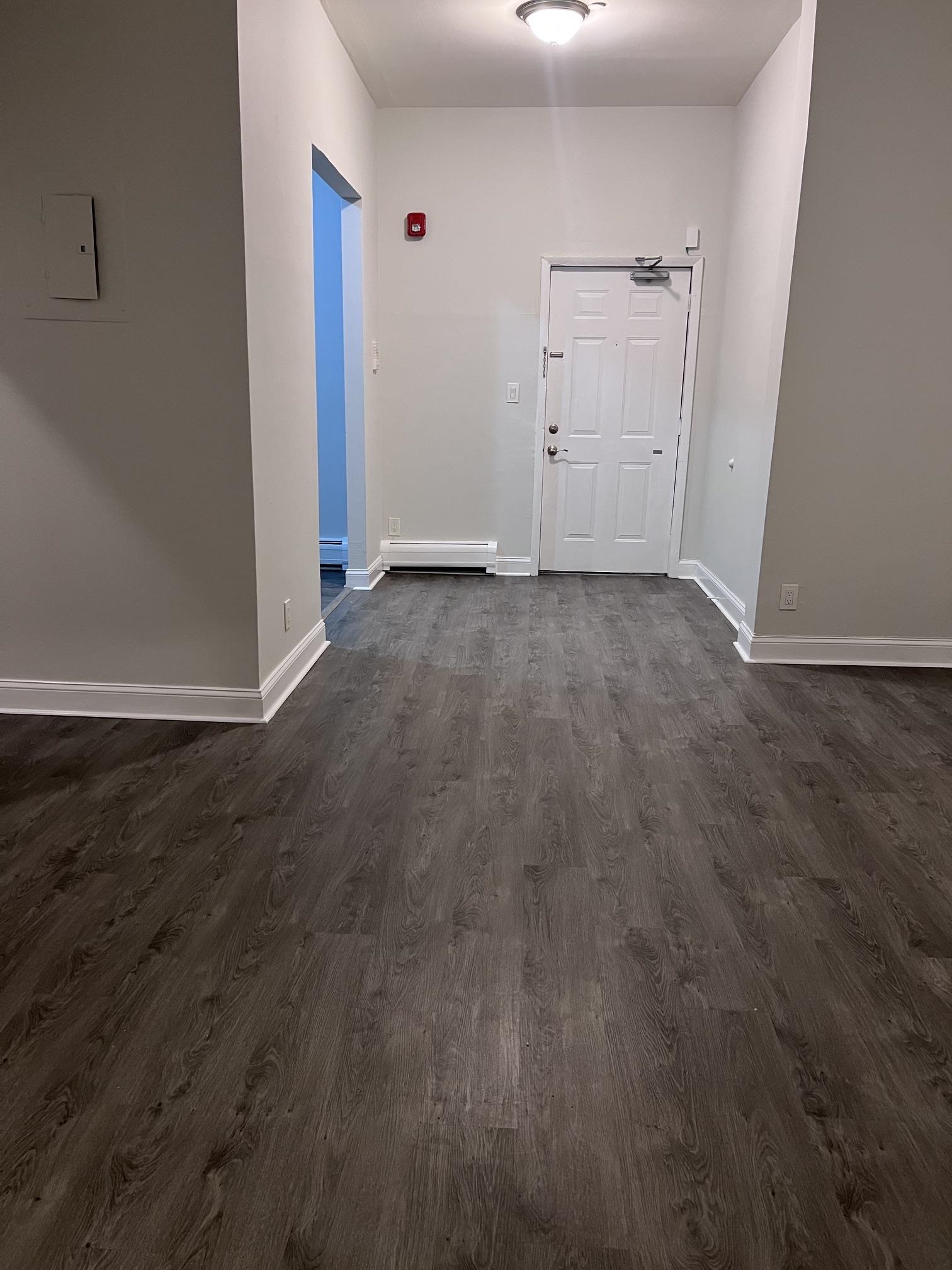 872 BERGEN AVE Unit: 4