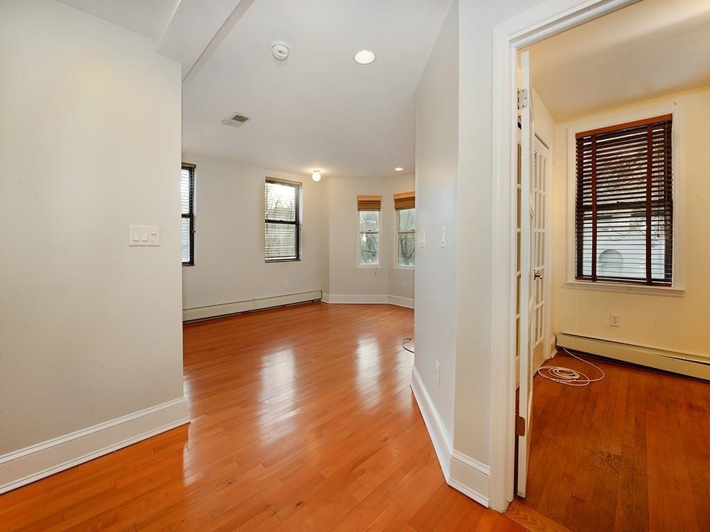 501 PARK AVE
