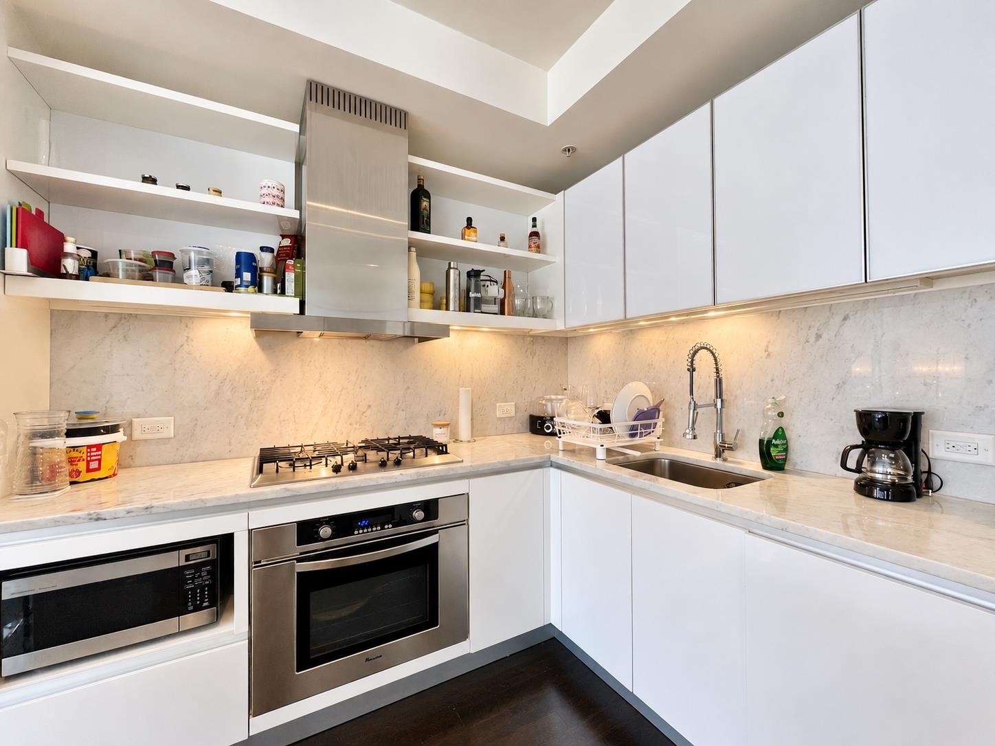 77 HUDSON ST Unit: 1204