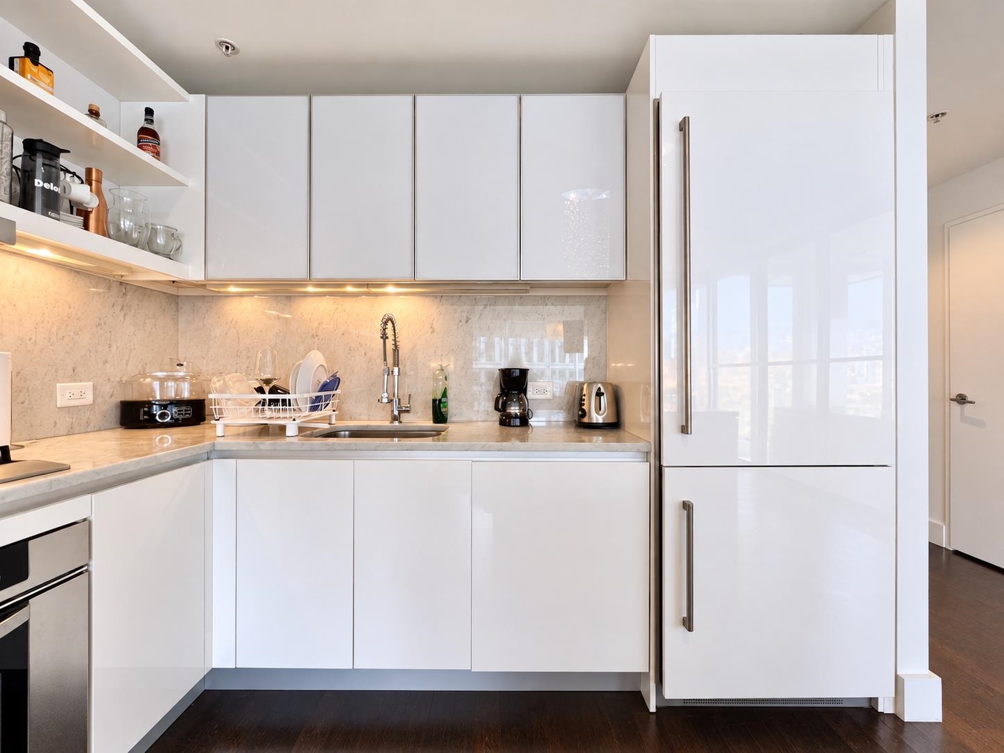 77 HUDSON ST Unit: 1204
