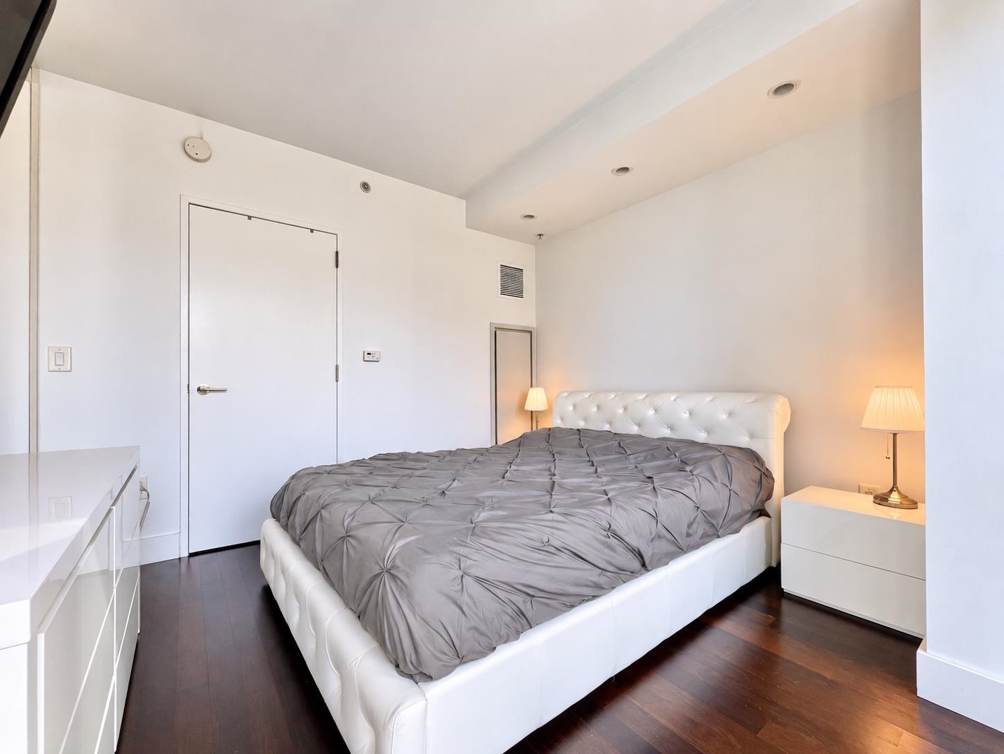 77 HUDSON ST Unit: 1204
