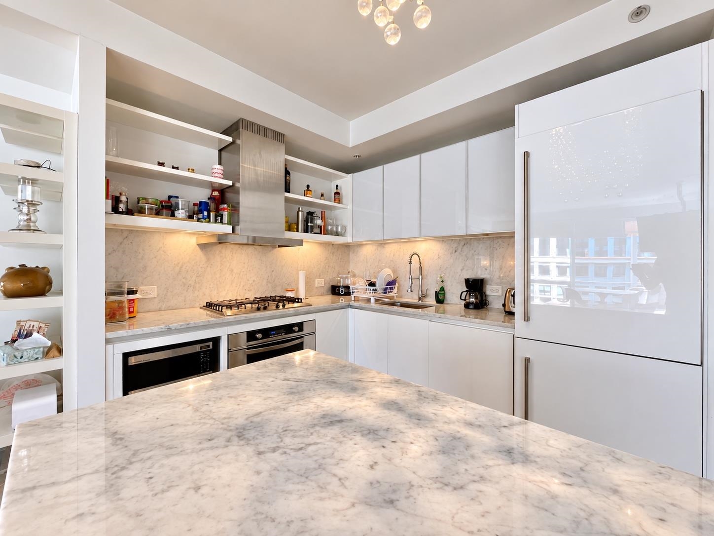 77 HUDSON ST Unit: 1204