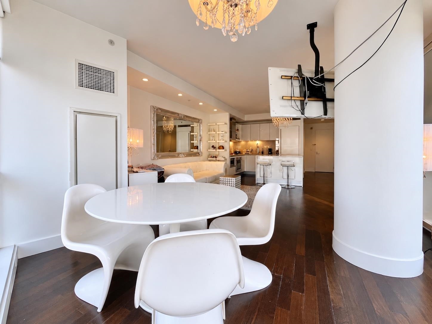 77 HUDSON ST Unit: 1204