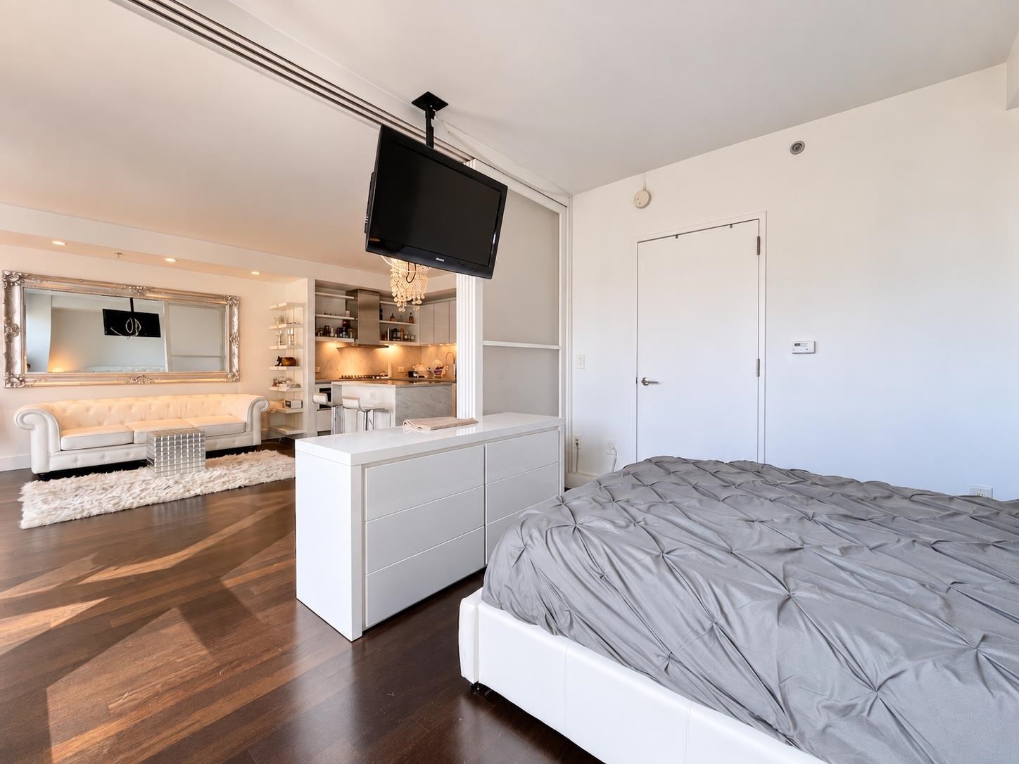 77 HUDSON ST Unit: 1204