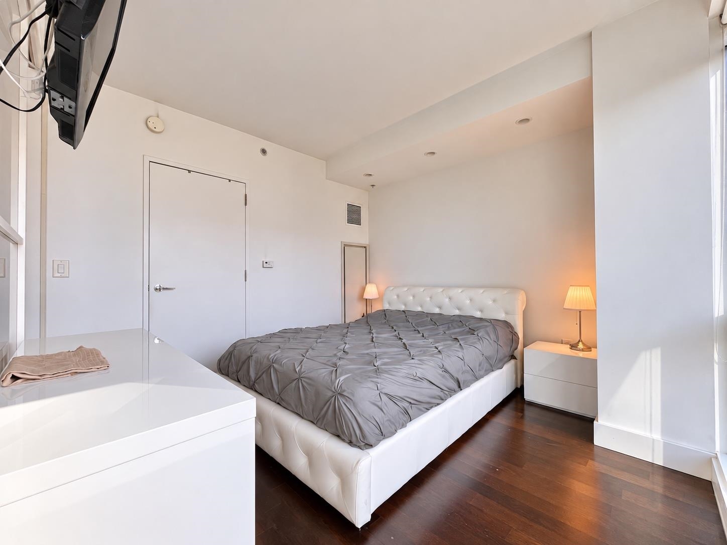 77 HUDSON ST Unit: 1204