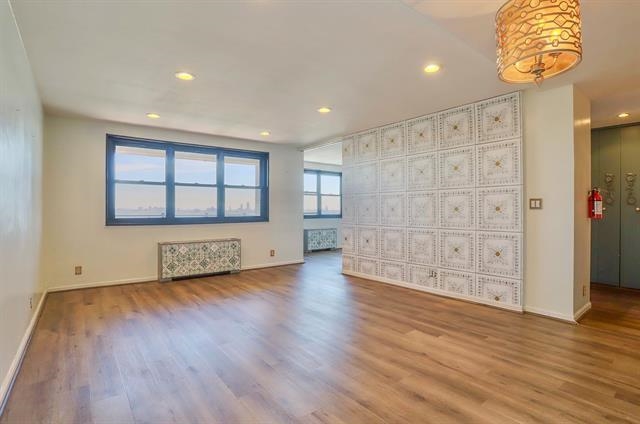 7100 BLVD EAST Unit: 12C