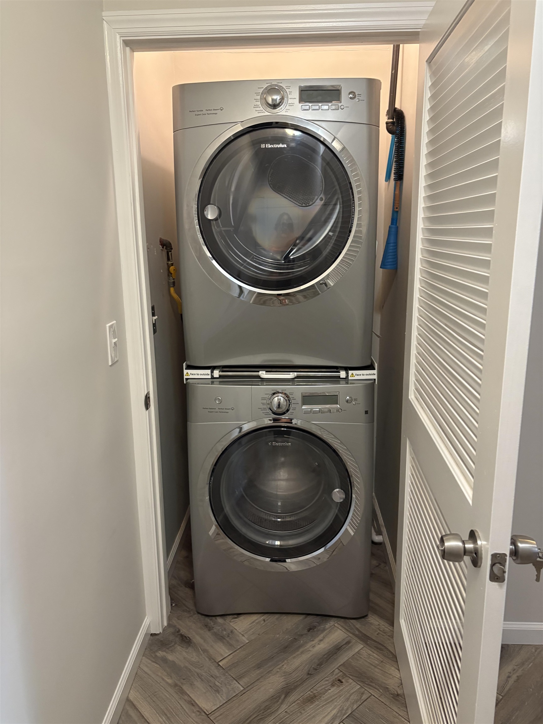 32 SOUTH ST Unit: 1