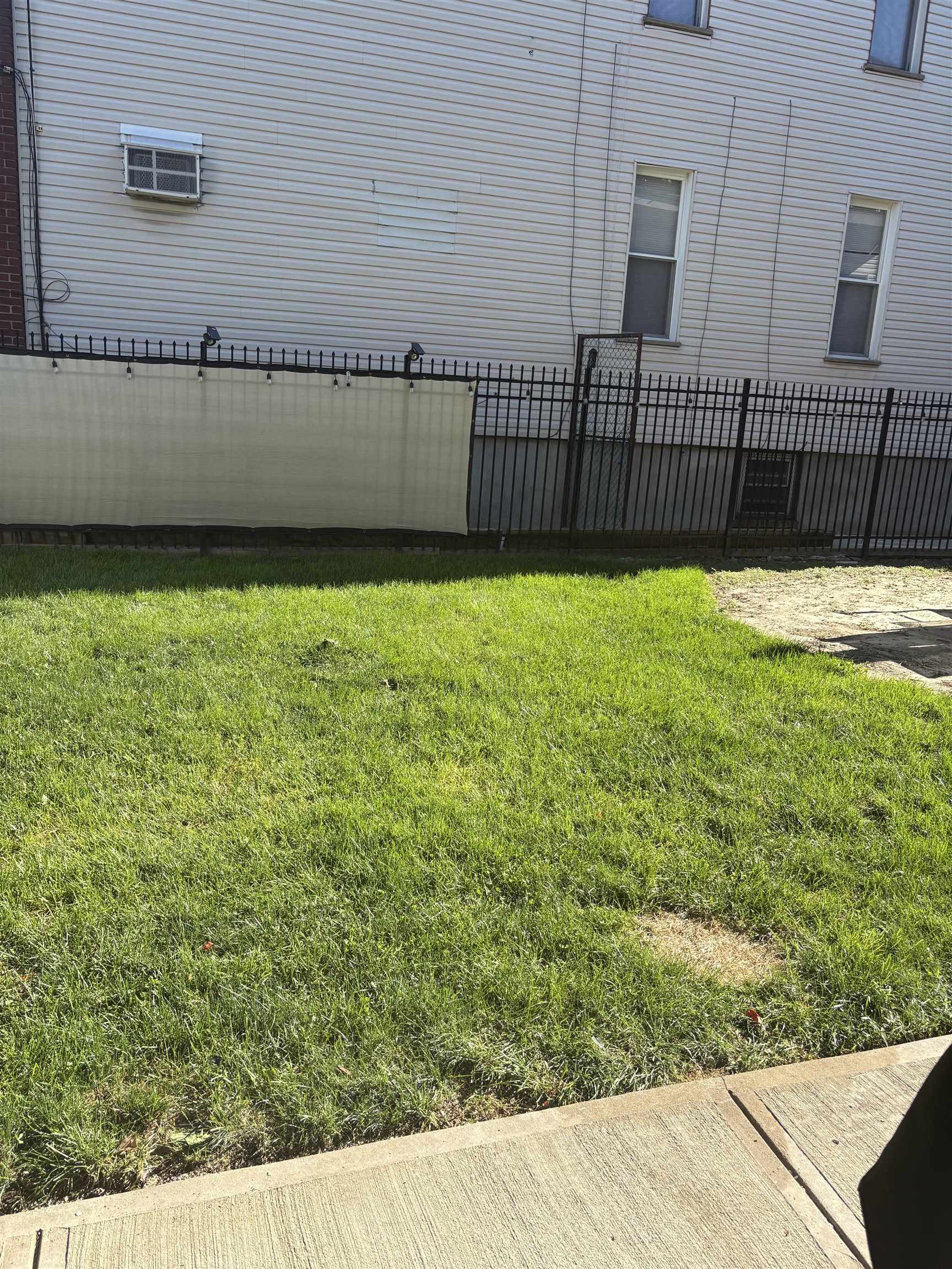 32 SOUTH ST Unit: 1