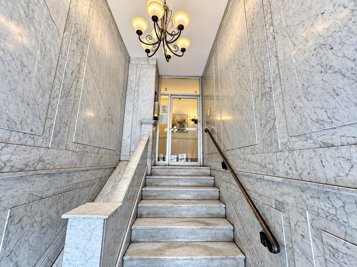 18 74TH ST Unit: #B5