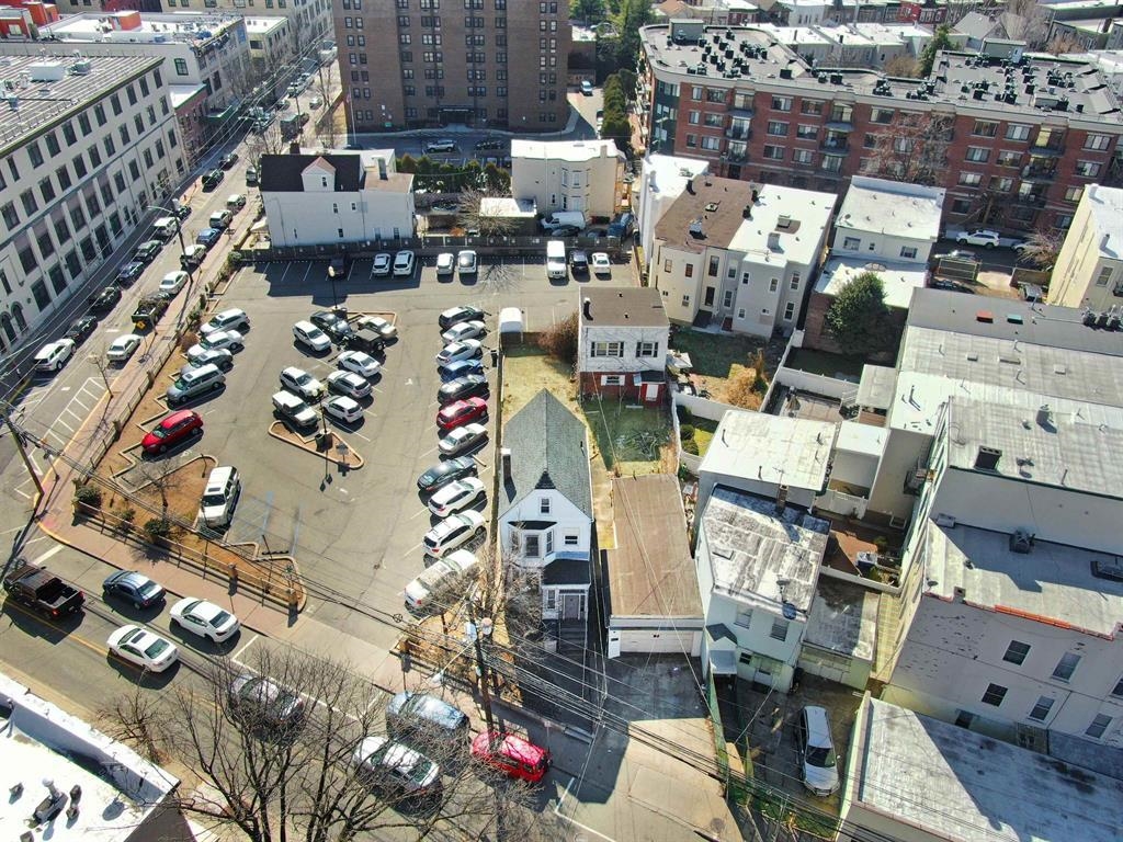 115-7 HACKENSACK PLANK RD