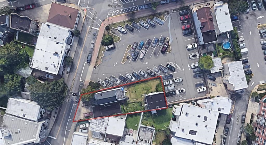 115-7 HACKENSACK PLANK RD