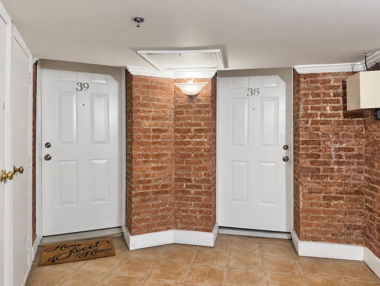 153 SIP AVE Unit: 39