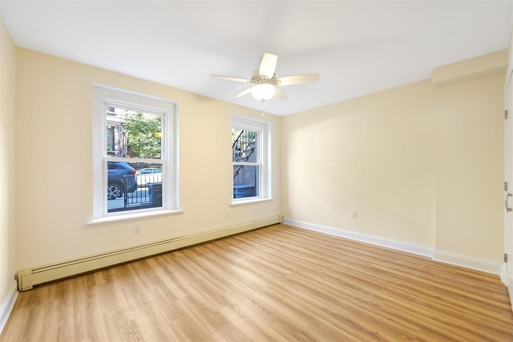 1026 BLOOMFIELD ST Unit: G