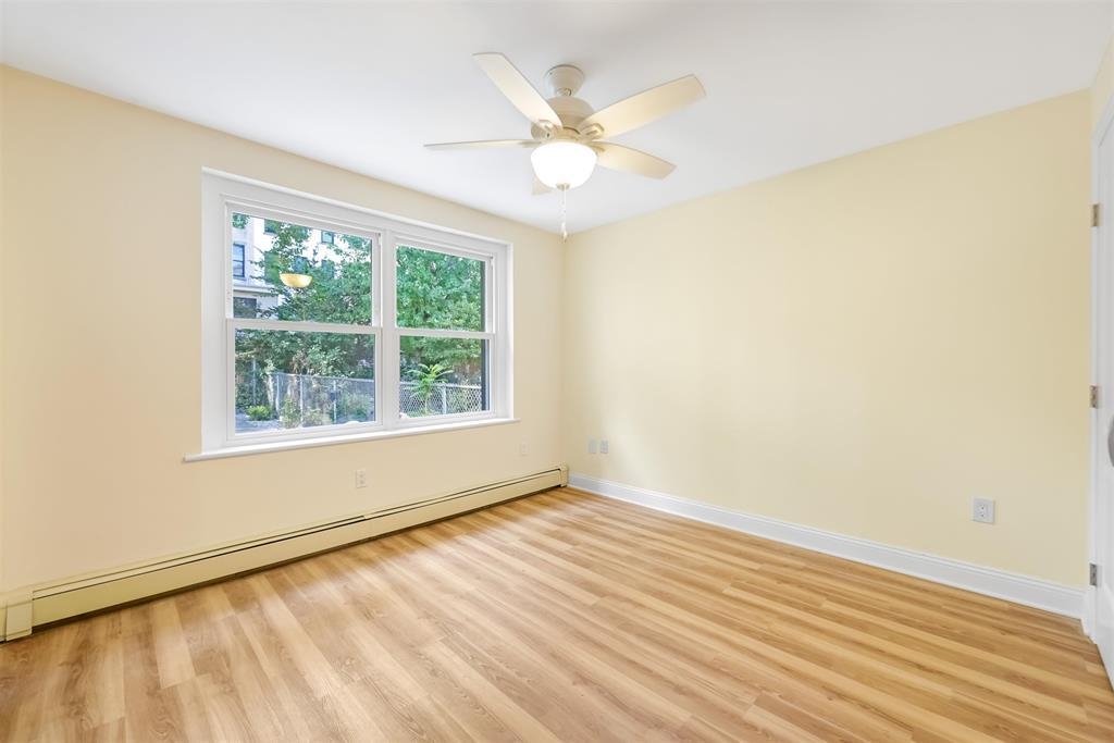 1026 BLOOMFIELD ST Unit: G