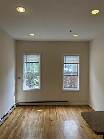 331 MONROE ST Unit: 1R