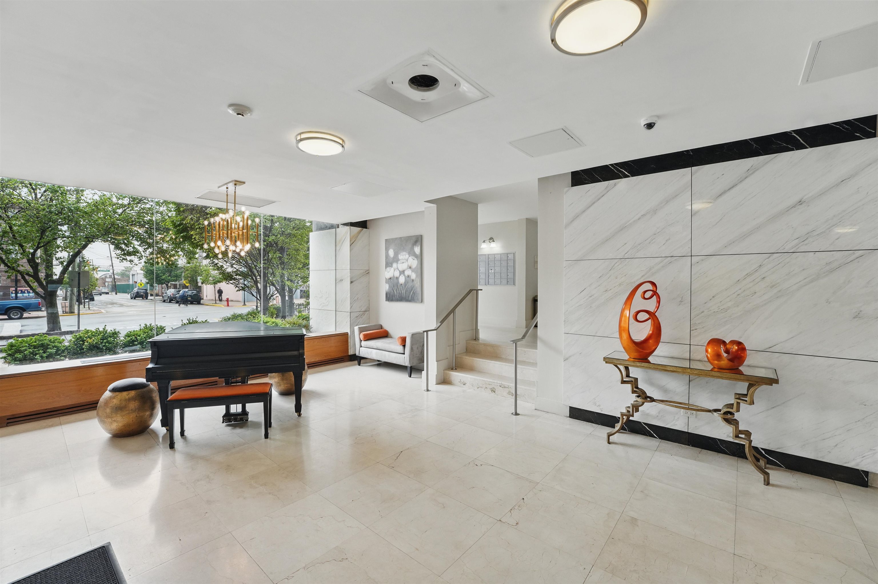 500 CENTRAL AVE Unit: 1709