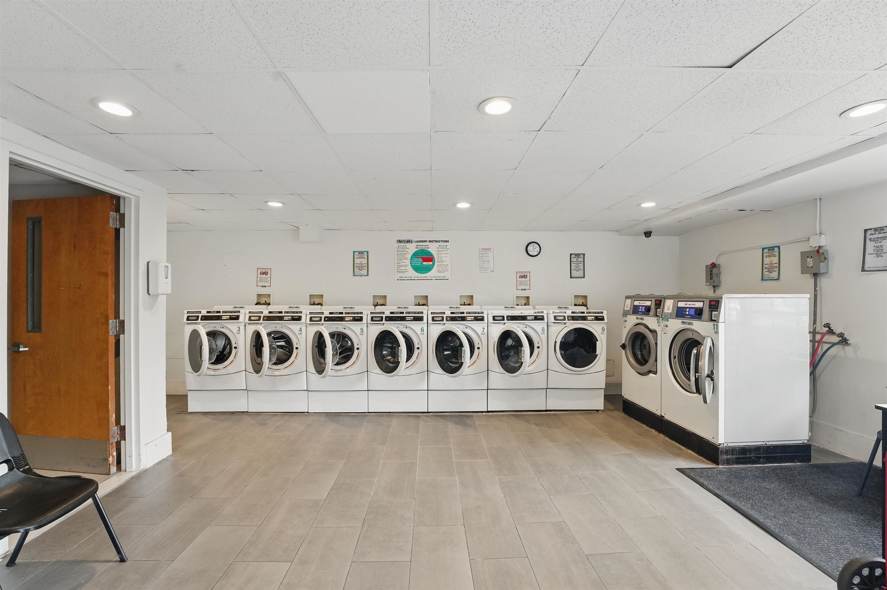 500 CENTRAL AVE Unit: 1709