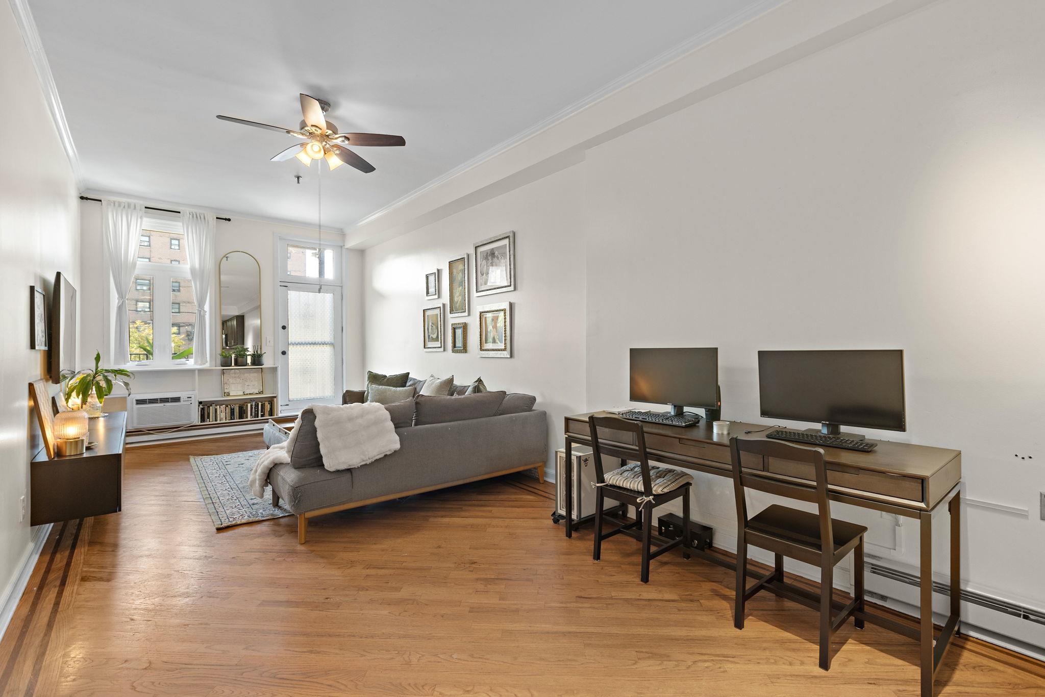 232 MONROE ST Unit: 1N