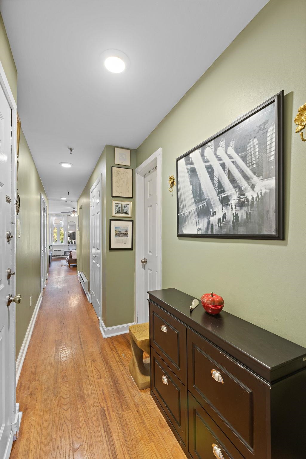 232 MONROE ST Unit: 1N