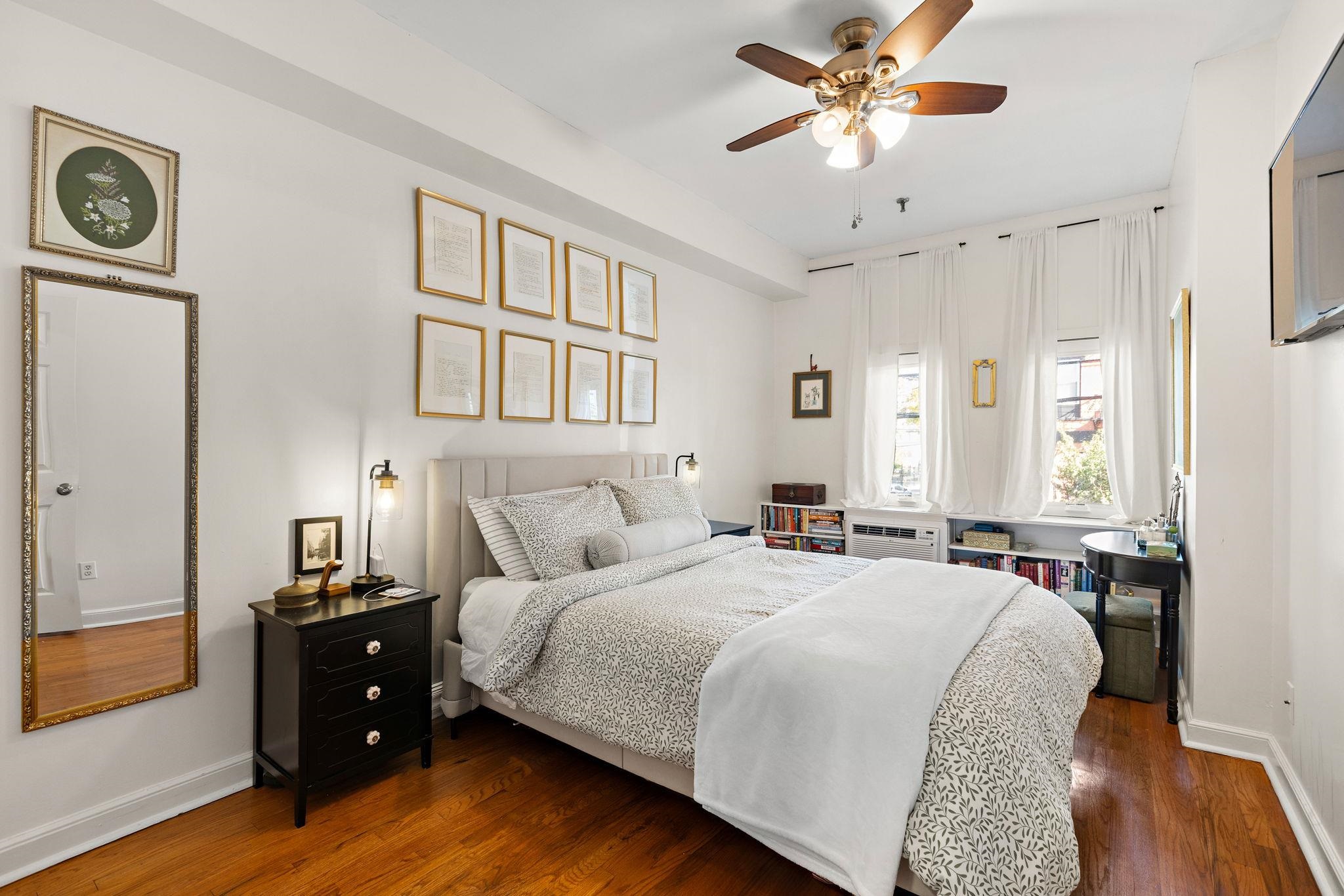 232 MONROE ST Unit: 1N