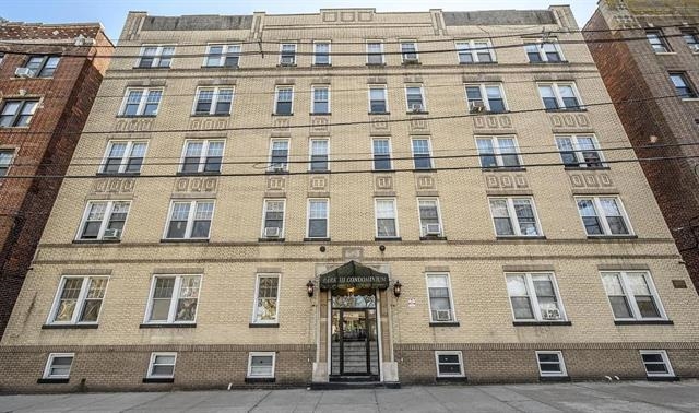 311 79TH ST Unit: 47