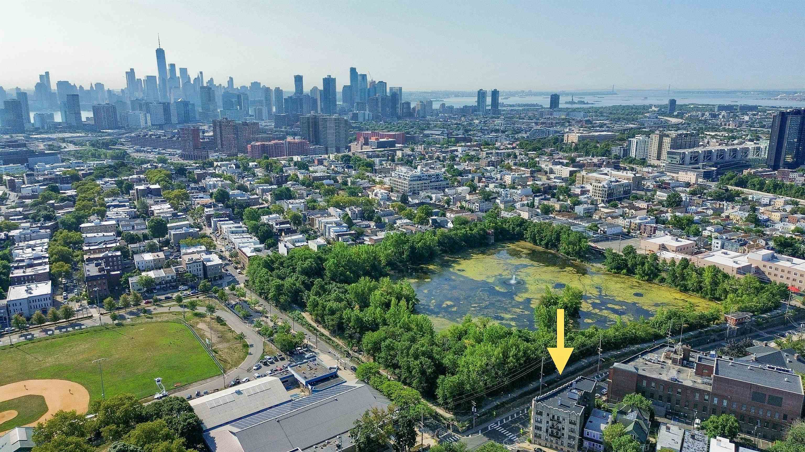 787 SUMMIT AVE Unit: 11