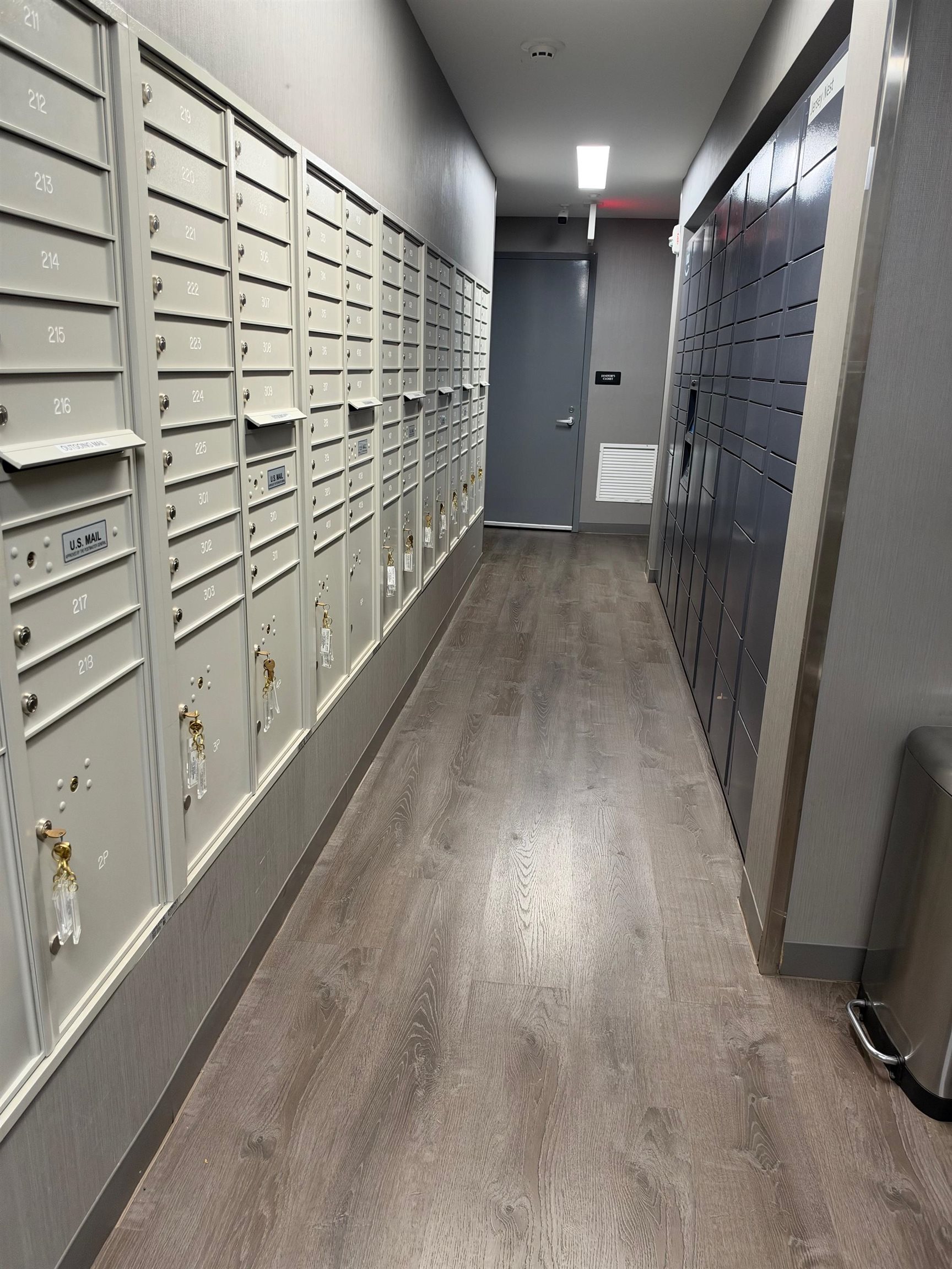 190 ACADEMY ST Unit: 702