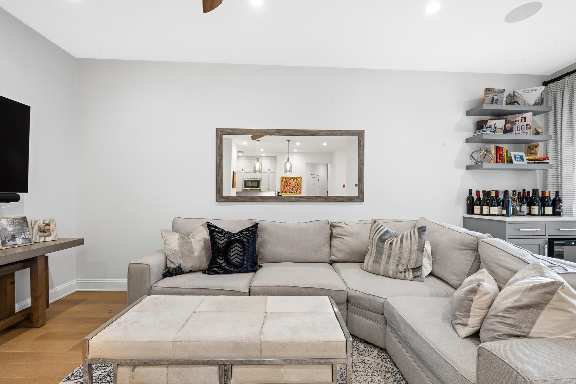1300 GRAND ST Unit: 217