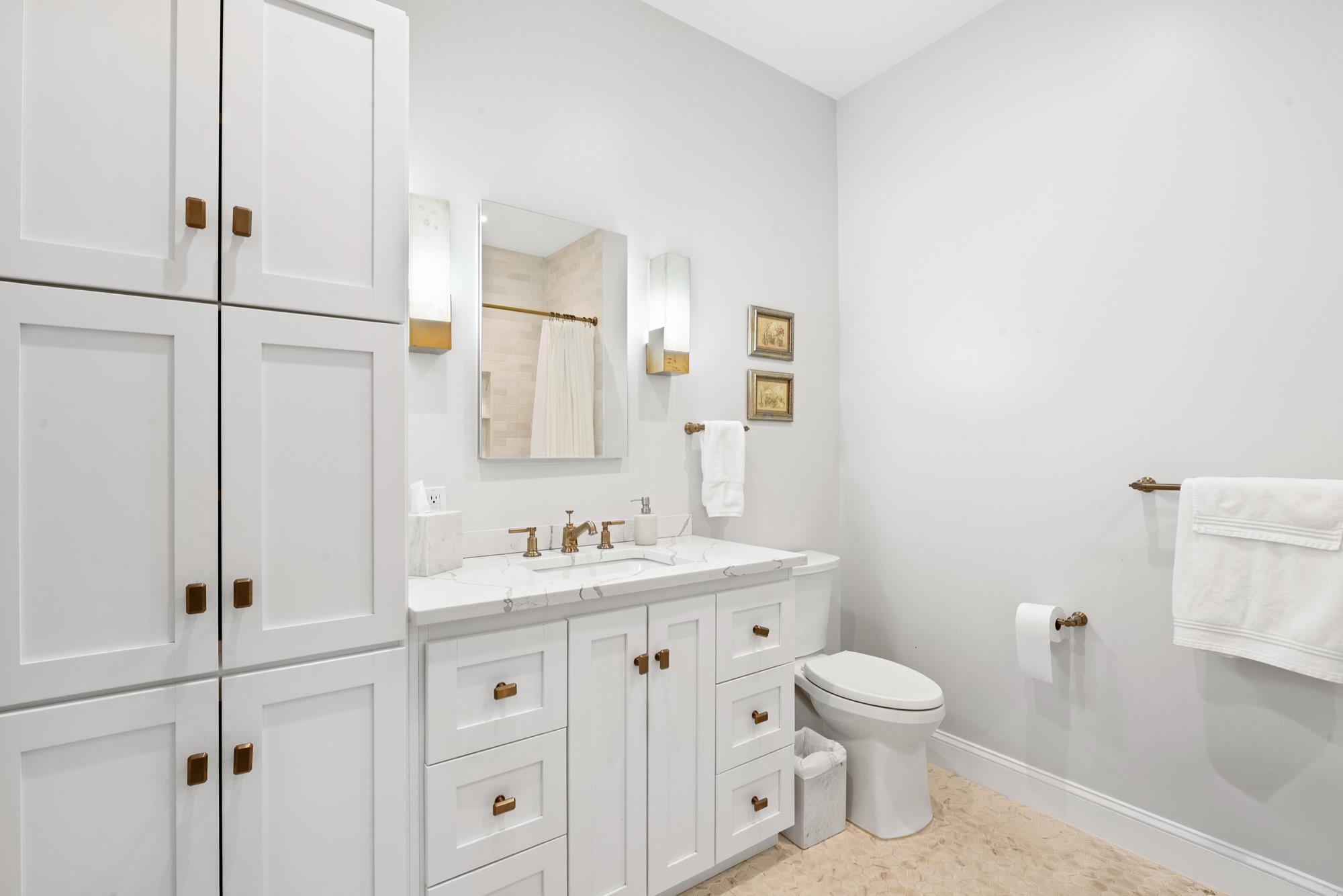 1300 GRAND ST Unit: 217