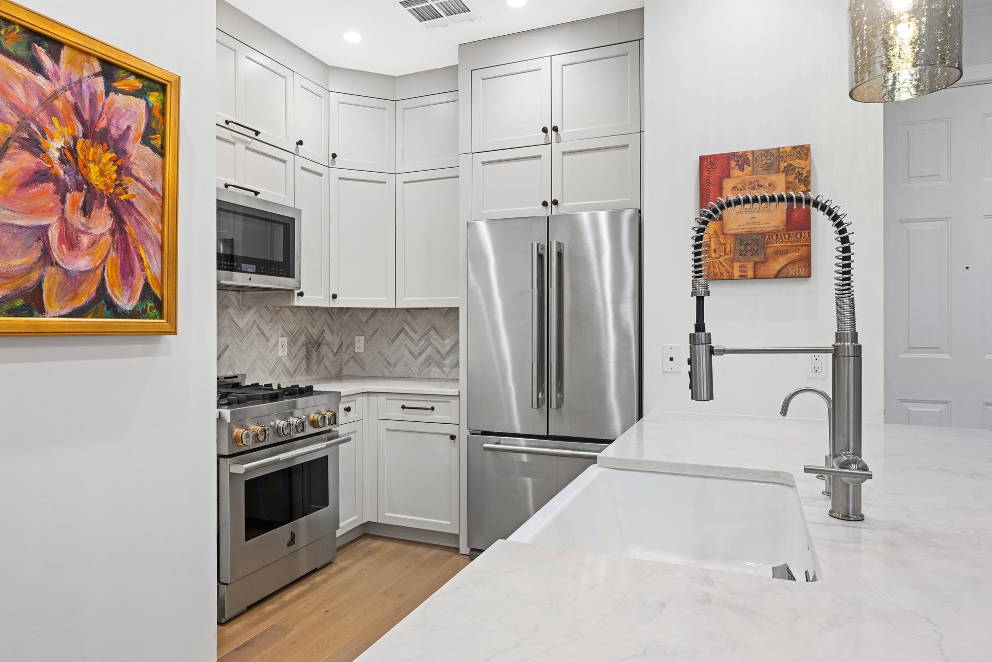 1300 GRAND ST Unit: 217